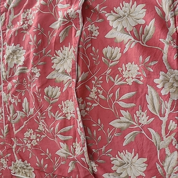 EUC Lauren Ralph Lauren Villa Camelia Floral Fretwork Comforter/Euro Shams Set - Picture 5 of 11